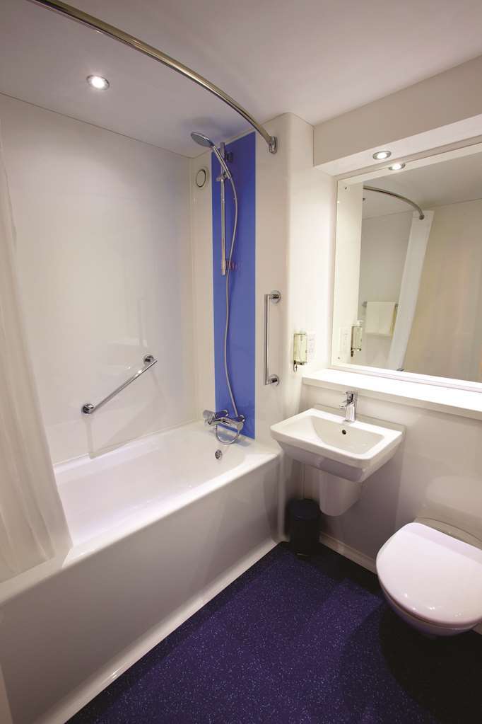 Travelodge Warrington Lowton Bilik gambar
